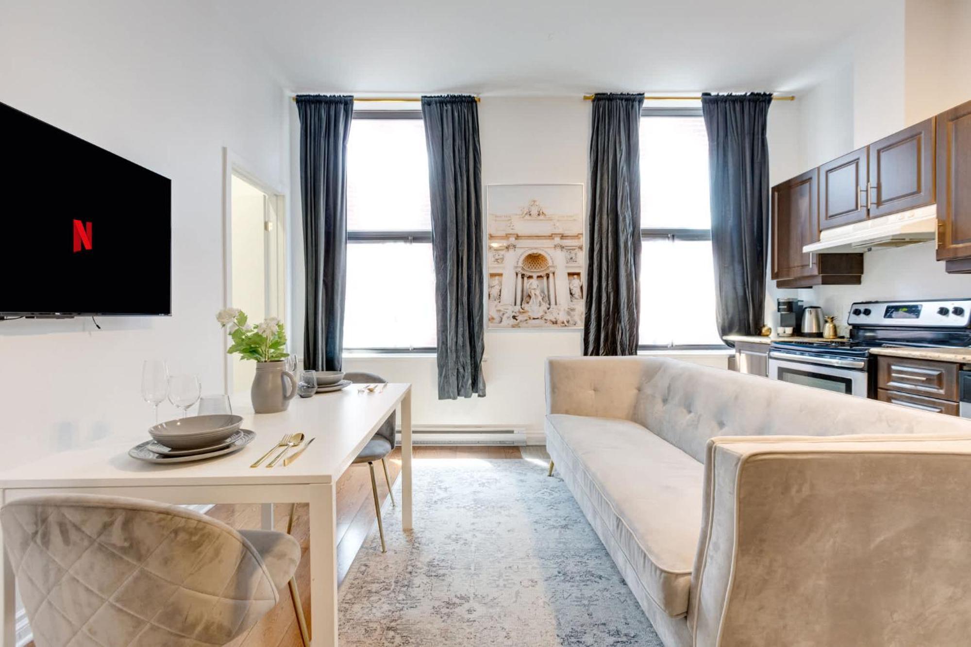 Апартаменты M11 - Stylish & Cozy 2Bdr In Plateau Монреаль Экстерьер фото